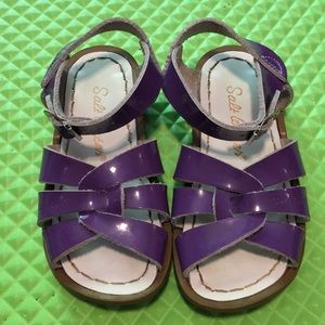 Salt water sandals, size 8